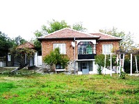 Casa in vendita vicino a Parvomai