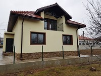 Casa in vendita vicino a Pernik