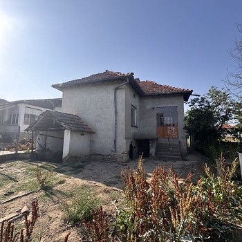 Casa in vendita vicino a Pleven