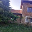 Casa in vendita vicino a Polski Trambesh