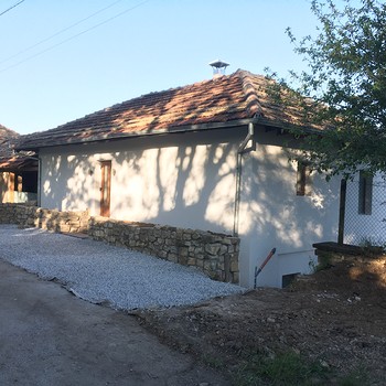 Case in Polski Trambesh