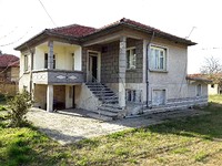 Casa in vendita vicino a Sadovo