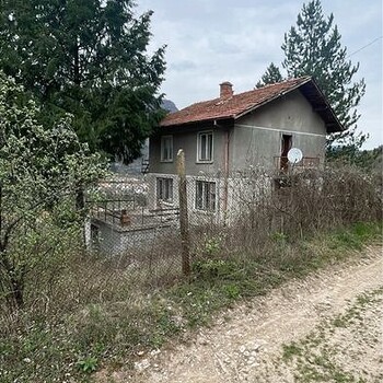 Case in Svoge