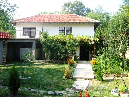 Casa in vendita vicino Tryavna