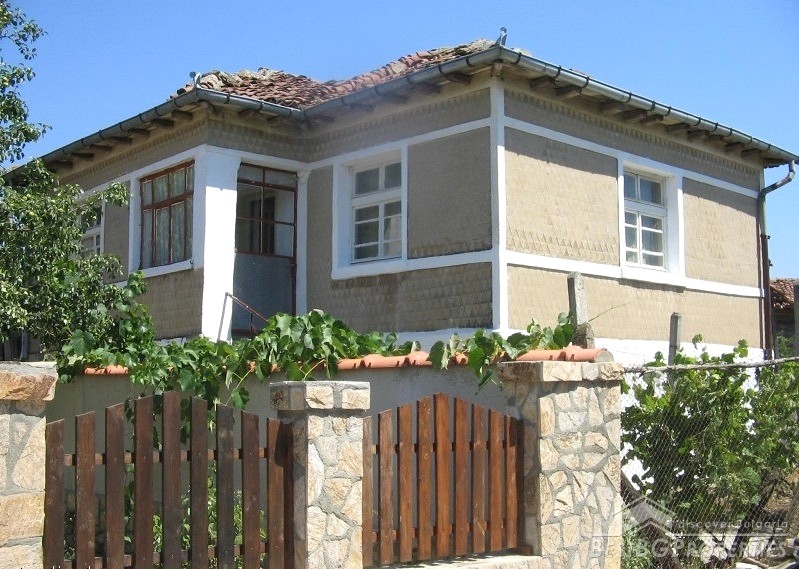Casa in vendita vicino Tsarevo