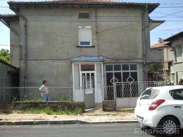 Casa in vendita vicino a Tsarevo 