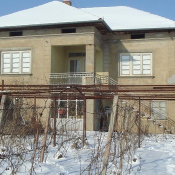 Case in Polski Trambesh