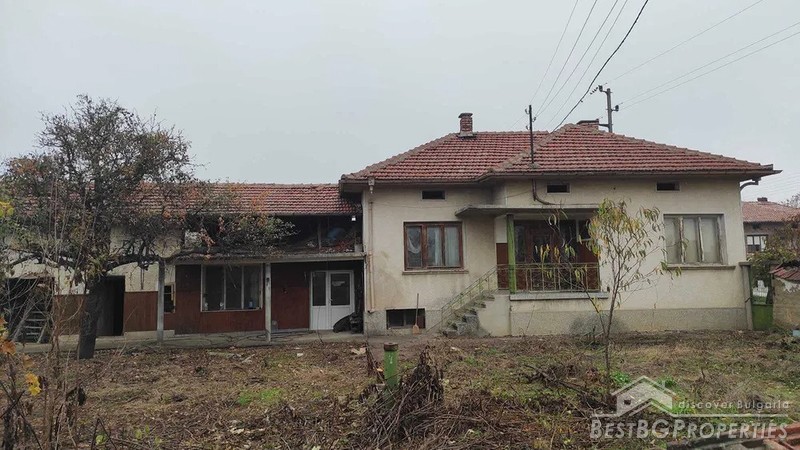 Casa in vendita vicino alla città di Levski