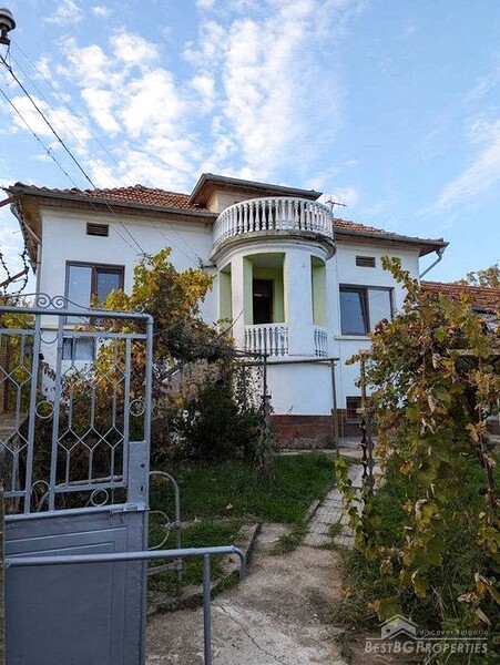 Casa in vendita con vista mozzafiato vicino a Yablanitsa