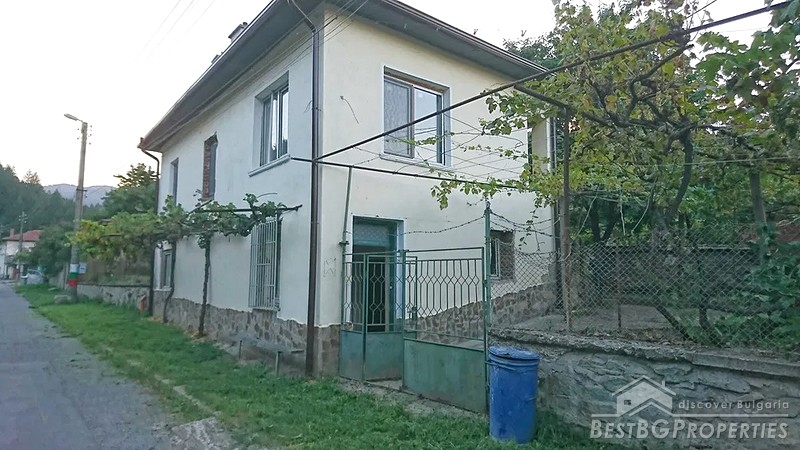Casa in vendita nelle immediate vicinanze di Kyustendil