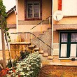 Casa con ampio giardino in vendita vicino a Yambol