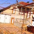 Casa con ampio giardino in vendita vicino a Yambol
