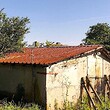 Casa con ampio giardino in vendita vicino a Yambol