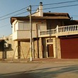 Casa con negozio in vendita vicino a Plovdiv