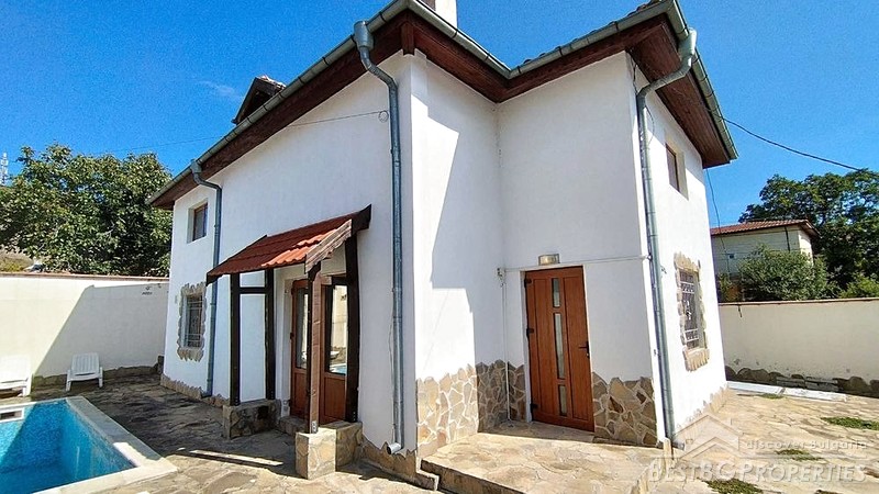 Casa con piscina in vendita a Kableshkovo