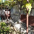 Casa con due garage in vendita nella città di Omurtag