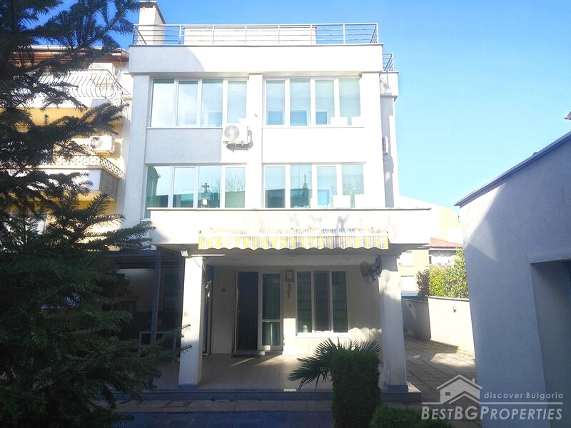 Enorme casa di lusso in vendita a Primorsko