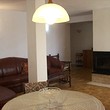 Ampio appartamento con quattro camere da letto in vendita a Varna