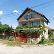 Grande casa in vendita vicino a Ruse
