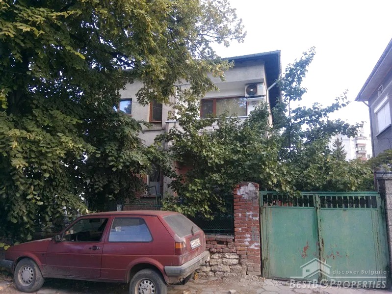 Casa in vendita nella città di Chirpan