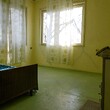 Ampia casa in vendita vicino a Shumen