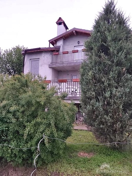 Grande casa con vista unica in vendita a Svishtov