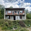 Grande casa incompleta in vendita vicino a Sofia