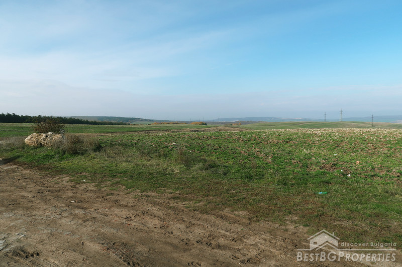 Grande appezzamento di terreno in vendita a Haskovo