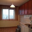 Ampio appartamento ristrutturato in vendita a Varna