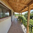 Ampia casa ristrutturata in vendita vicino a Yambol