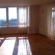Bello nuovo appartamento in Varna