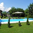 Bella casa con piscina in vendita a Dolna Banya