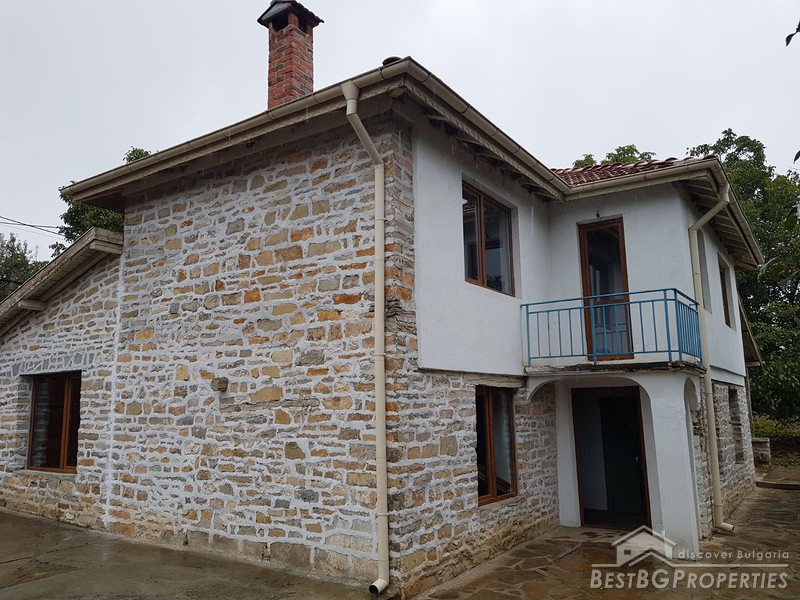 Bella casa ristrutturata vicino a Chirpan