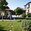 Vendesi casa di lusso con giardino vicino a Varna