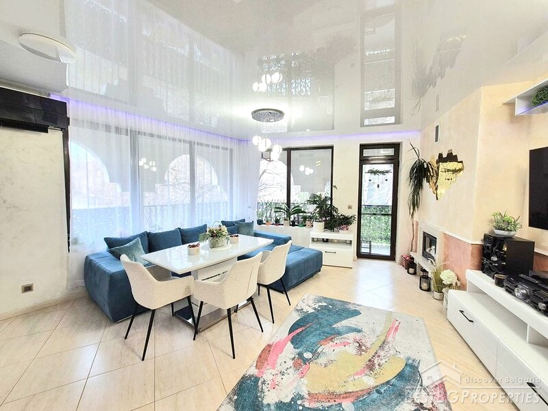 Lussuoso appartamento in vendita a Sofia nel quartiere Simeonovo