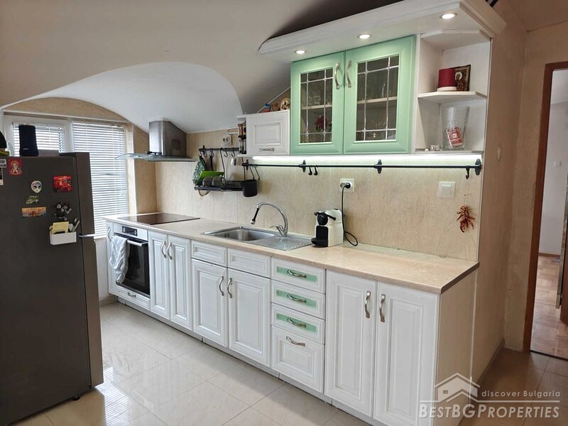 Lussuoso appartamento duplex in vendita a Kazanlak