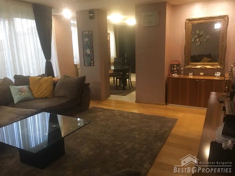 Appartamento di lusso arredato in vendita a Stara Zagora