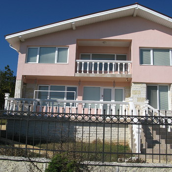 Case in Balchik
