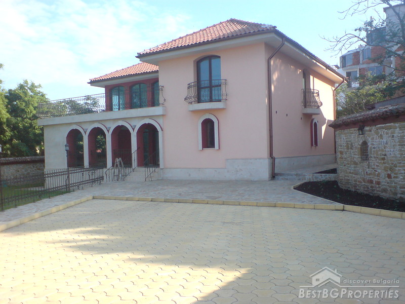 Casa di lusso in vendita vicino Tsarevo