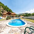 Casa di lusso in montagna in vendita vicino a Devin