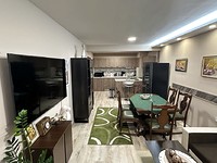 Nuovo appartamento di lusso con cortile in vendita a Varna