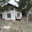Casa di montagna in vendita vicino a Pernik