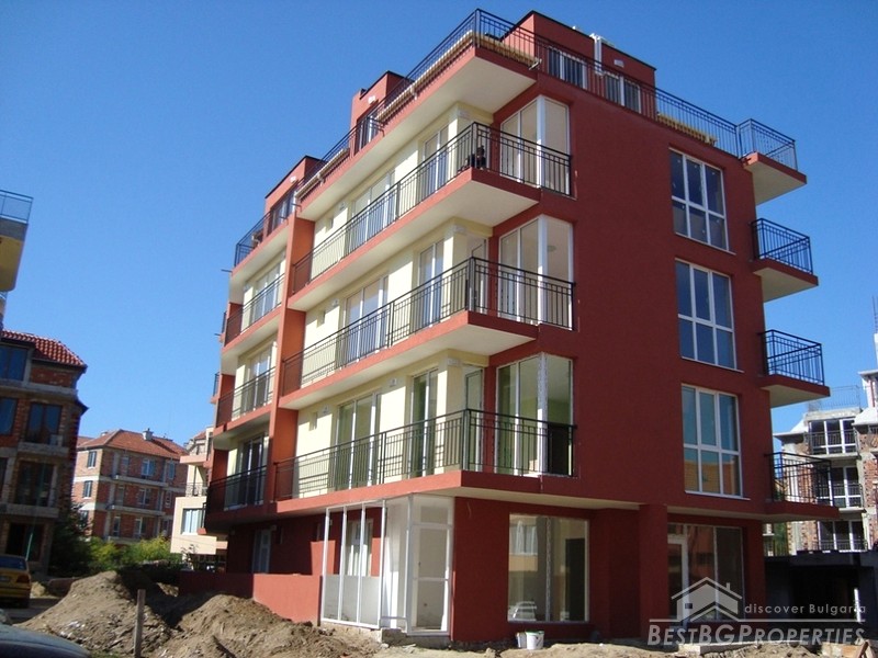 Nuovo edificio residenziale in Nessebar moderno