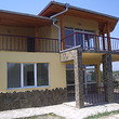 Nuovo 8 km di villa da Varna