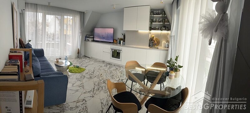 Nuovo appartamento arredato in vendita a Plovdiv