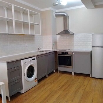 Nuovo appartamento arredato in vendita a Varna