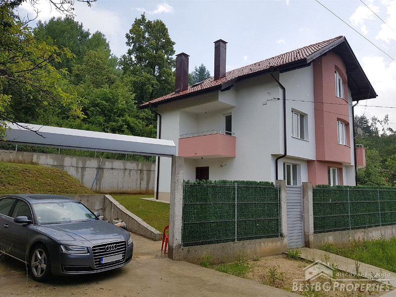 Nuova casa in vendita vicino a Sofia