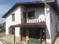 Nuova casa in vendita vicino a Hissarya