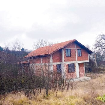Nuova casa in vendita vicino alla città di Radomir