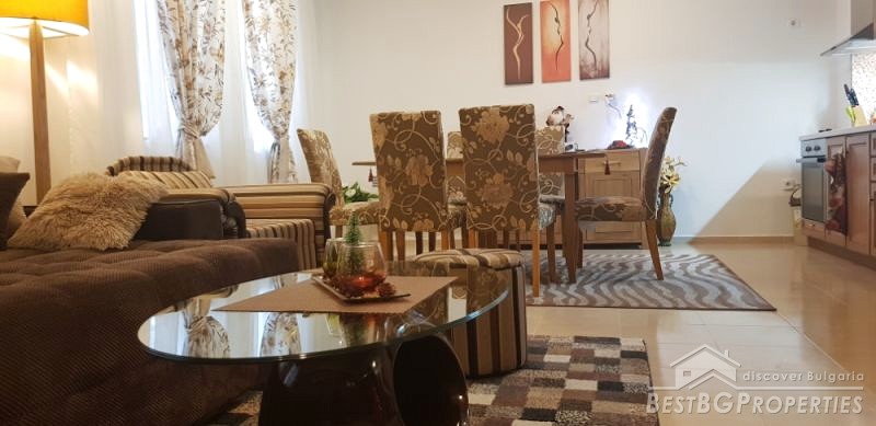 Nuovo appartamento con una camera da letto completamente arredato in vendita nella stazione sciistica di Pamporovo